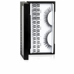 Set of false eyelashes...