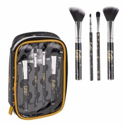 Set of Make-up Brushes...