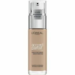 Base de maquillage liquide...